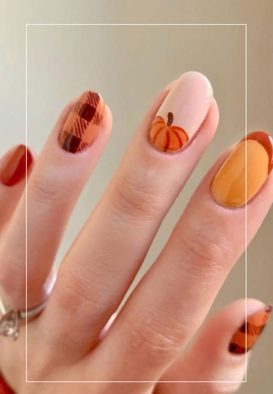 Fall Into Style Stunningly Classy Thanksgiving Nail Designs Thanksgiving Nail Designs Cute Nails For Fall Simple Fall Nails Thanksgiving Nails Fall Acrylic Nails Nails Inspiration