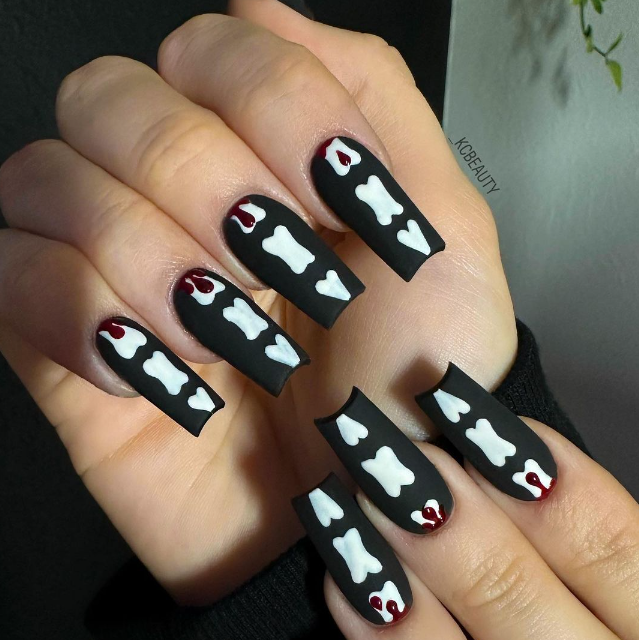 Skeleton Bones Nails