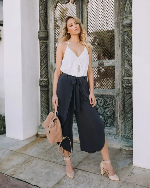 Sleeveless Top With Culottes