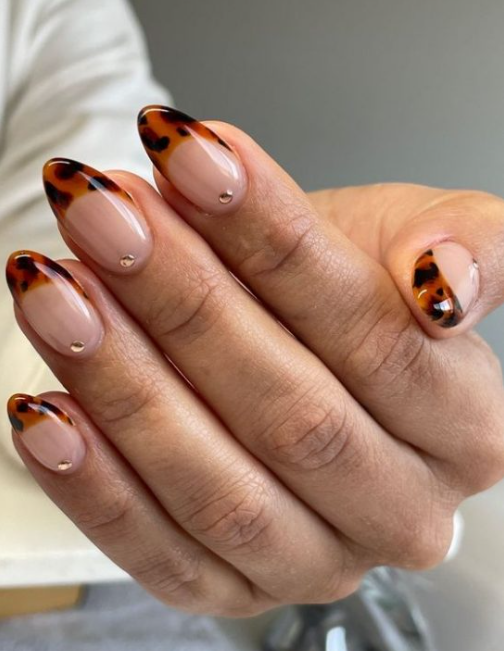 Subtle Tortoiseshell French Tips