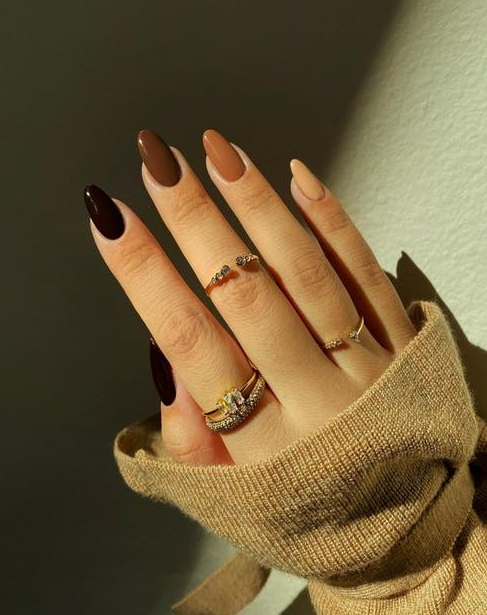 Cute Fall Nails Ideas Autumn With Micro French Tips Is The Only Mani We Want To Wear This Fall