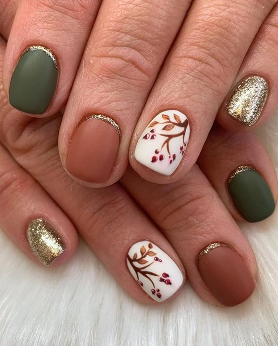 Thanksgiving Nail Art With Fall Leaf Nail Art Designs - Fall leaves on nails right now are super-trendy