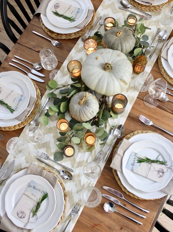 Thanksgiving Table Settings With Elegant Thanksgiving Tablescape