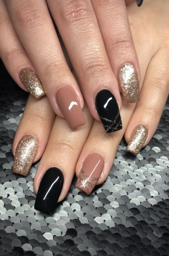 New Years Nails - New Years Nails Designs For Any Kind Of Night