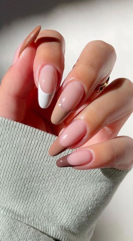 Nails French Tip - Almond Nails For A Cute Spring Update Gradient Brown and White Nails