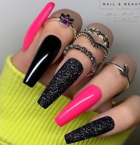 Pretty Nails Pink   Pink And Black Nail Designs For