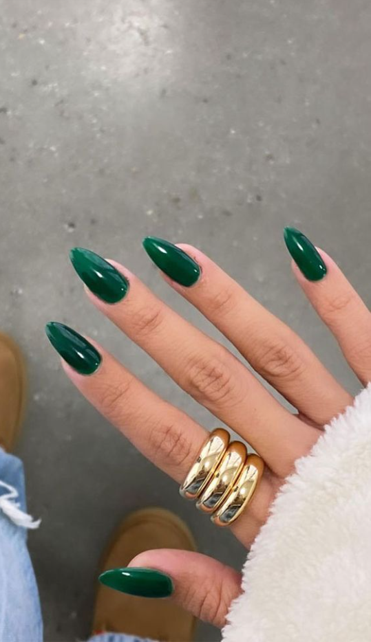 Spring 2023    Nail Trends 2023 To Have On Your List Green
