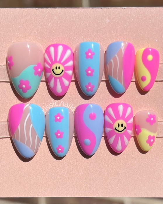 Amazing Early Summer Nails Inspiration