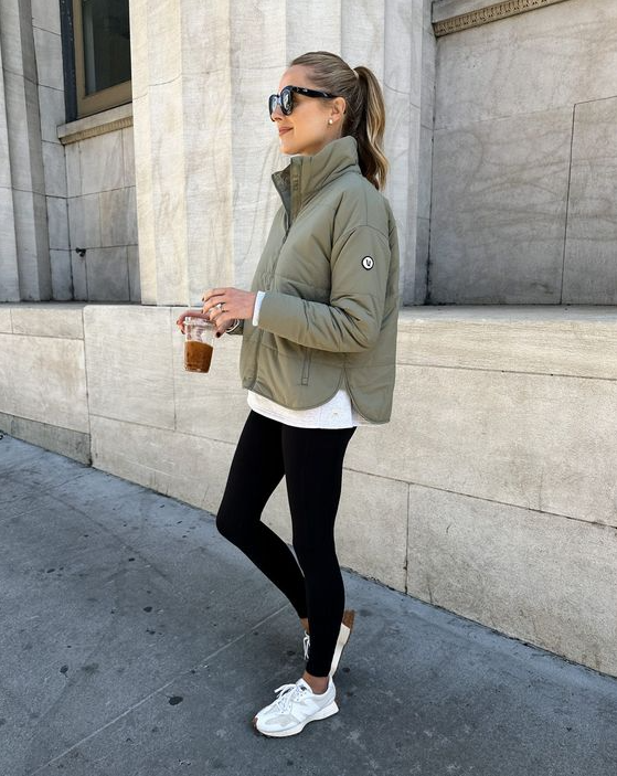 New Balance Outfit Black Women - Athleisure Outfit Idea