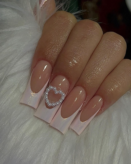 Awesome 2023 French Tip Nails Photo
