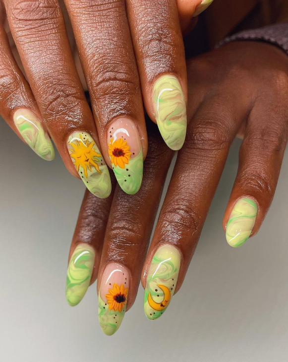 Gorgeous Bright Summer 2023 Nails
