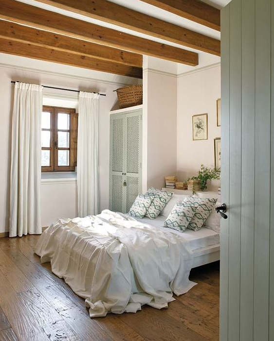 Cottage Bedroom   English Cottage Bedroom Inspiration &
