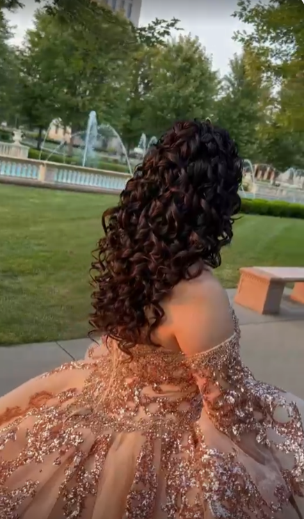 Hair Down Quinceanera Hairstyles - Half up wedding hair