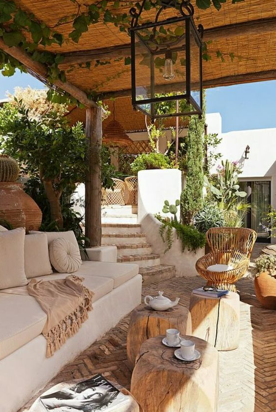 Home Outdoor - Relaxing Outdoor Living Space Ideas to Make Your Own Charming Oasis