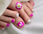 Summer Pedicure Designs - Trendy Pedicure Designs To Dress Up Your Toe Nails Daisy Magenta Toe Nails