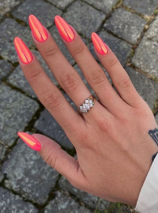 Summer Chrome Nails - Coral nails with design