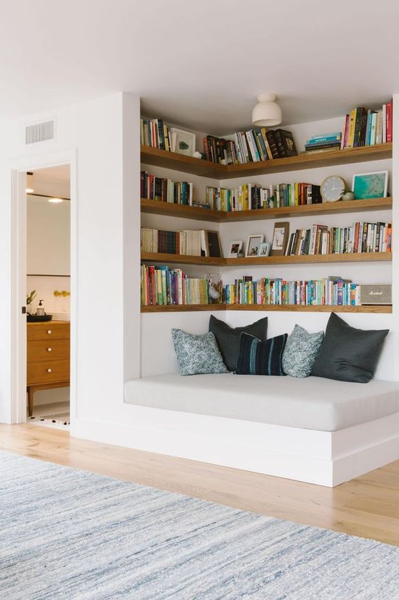 Bedroom Decor Ideas   Minimal House Design Bedroom Books