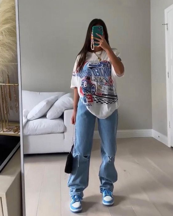 Outfits Ideas For School   Graphic Tee And Jeans Outfits