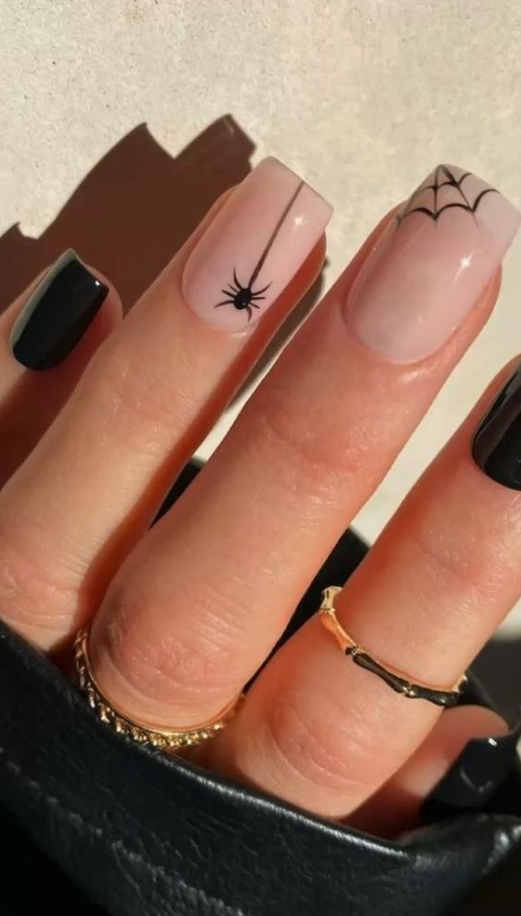 Halloween Nails - Spooky Halloween Nails for 2023