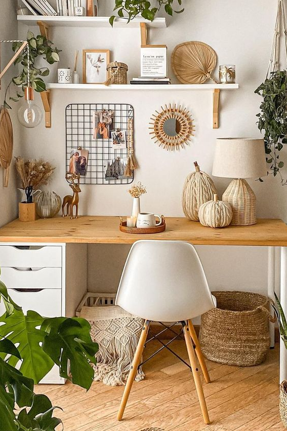 Home Inspo - Home Office Makeover Ideas to Help You Boost Productivity Office room decor Home office decor