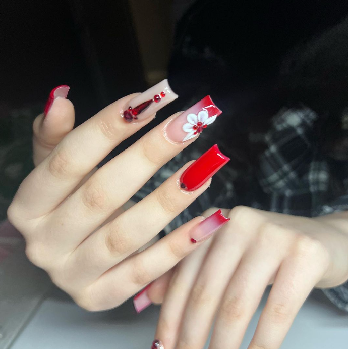 Outstanding New Nail