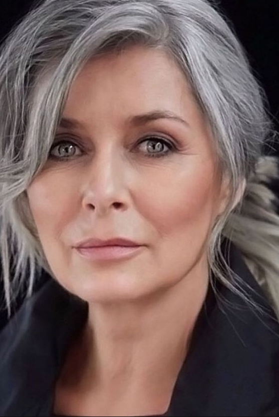 Silver Haired Beauties - Grey hair inspiration gorgeous gray hair