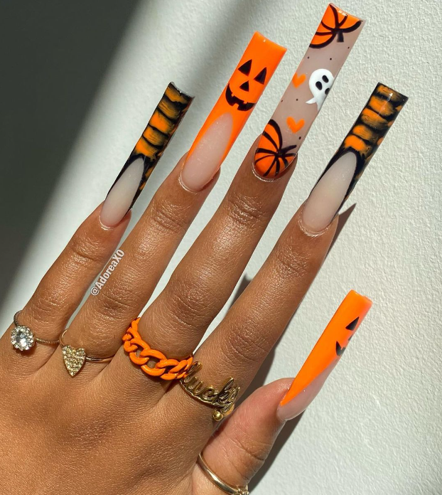 Amazing 2023 Halloween Nails Inspiration