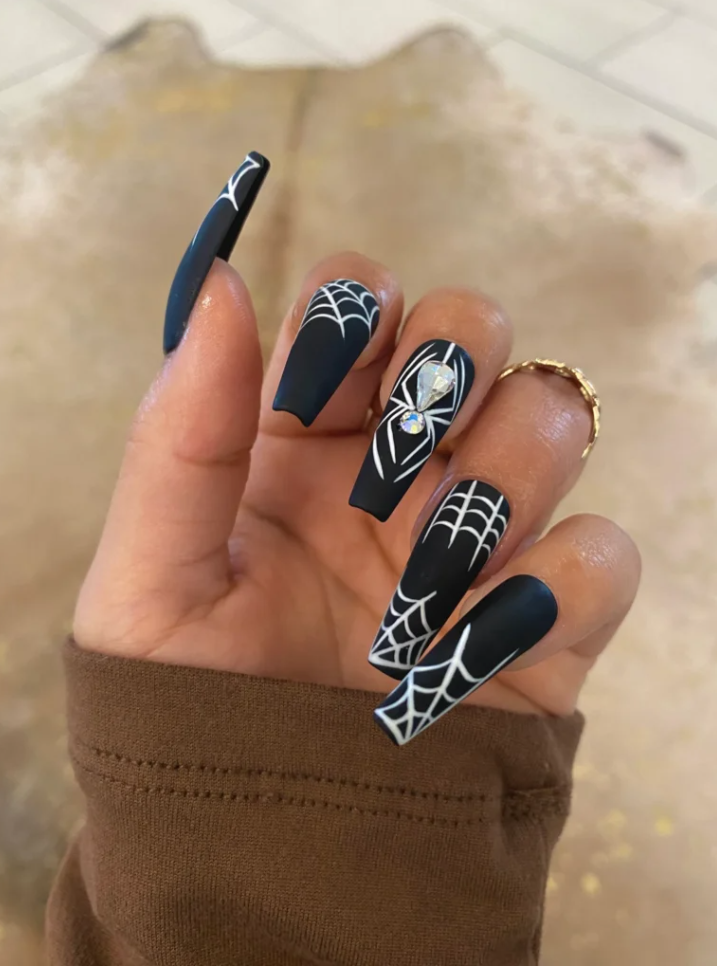 Black Spider Nails