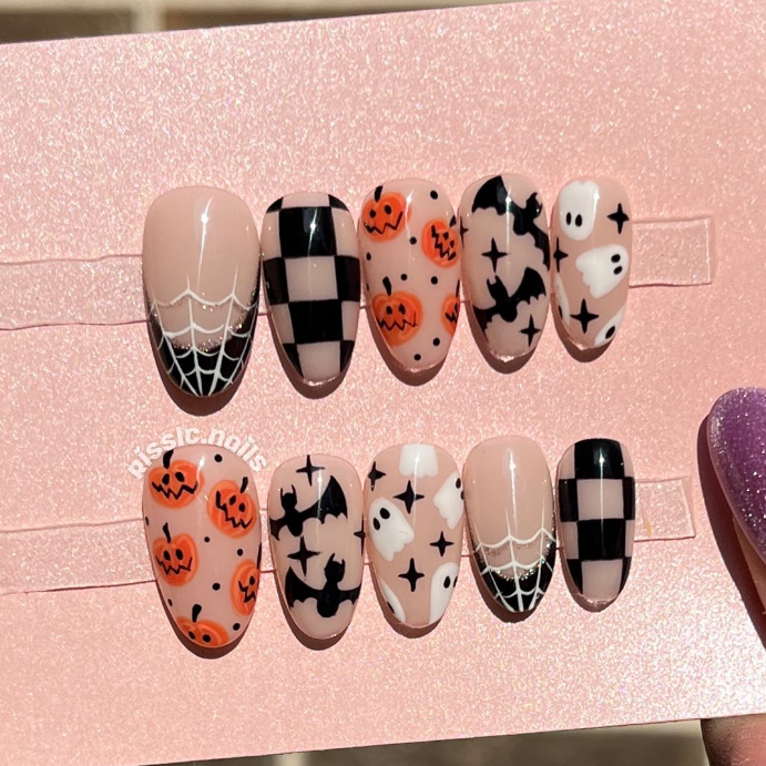 Elegantly Halloween Nail Designs Picture