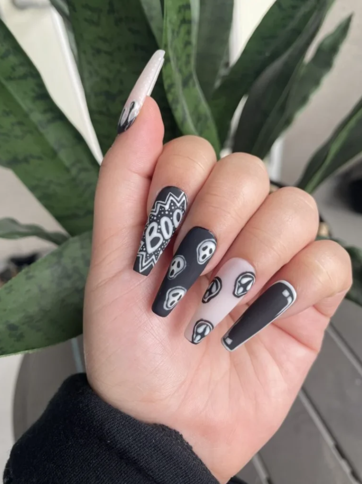 Ghost Scream Face Halloween Nails