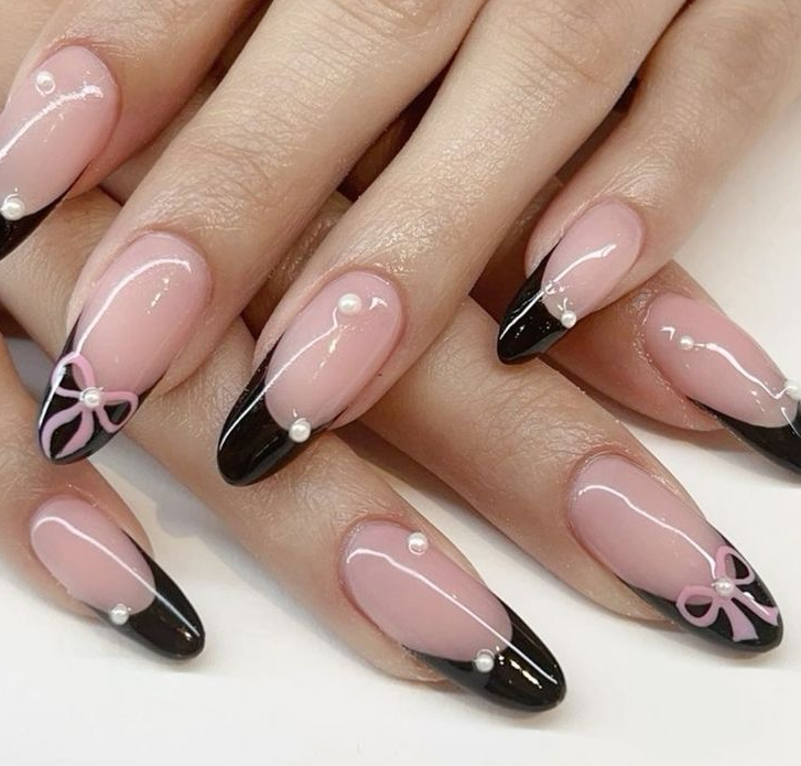 Nails with Bows - Black french tip pink bow pearl nails
