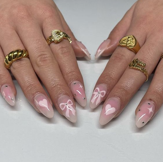 Nails with Bows - Pink bow nails almond shape