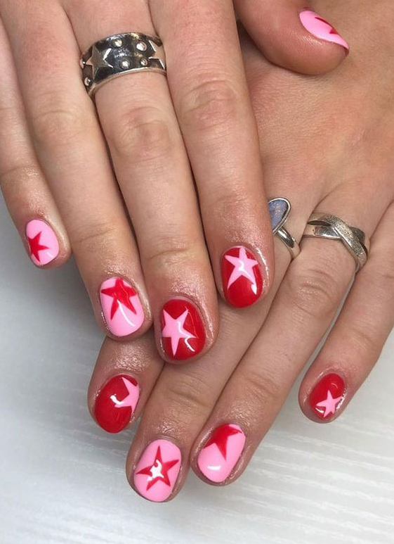 Nails Y2k   Star Nails Are Trending Now Pink & Red Star Nails