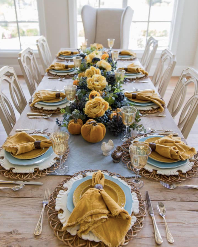 New Thanksgiving Table Settings   Gold Accents