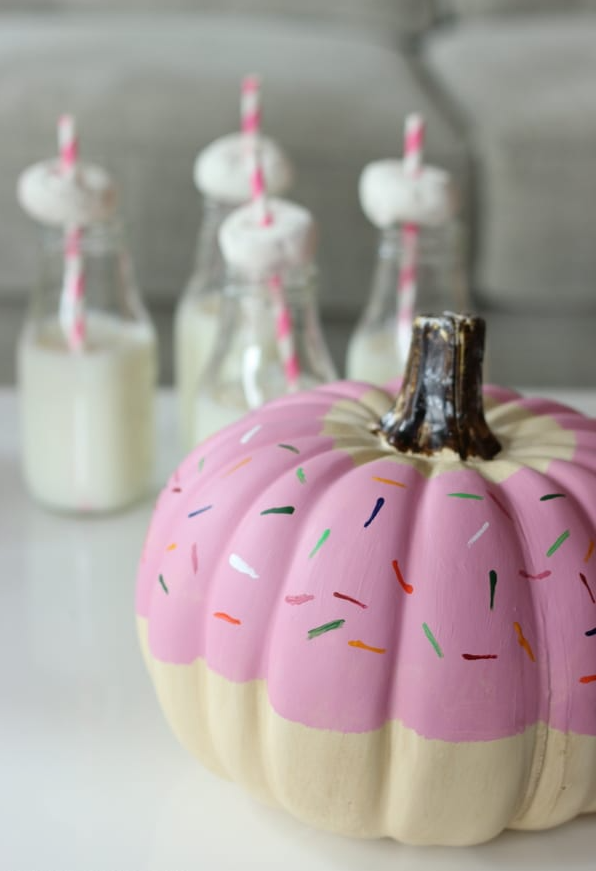 No-Carve Pumpkin Ideas - DIY Donut Pumpkin