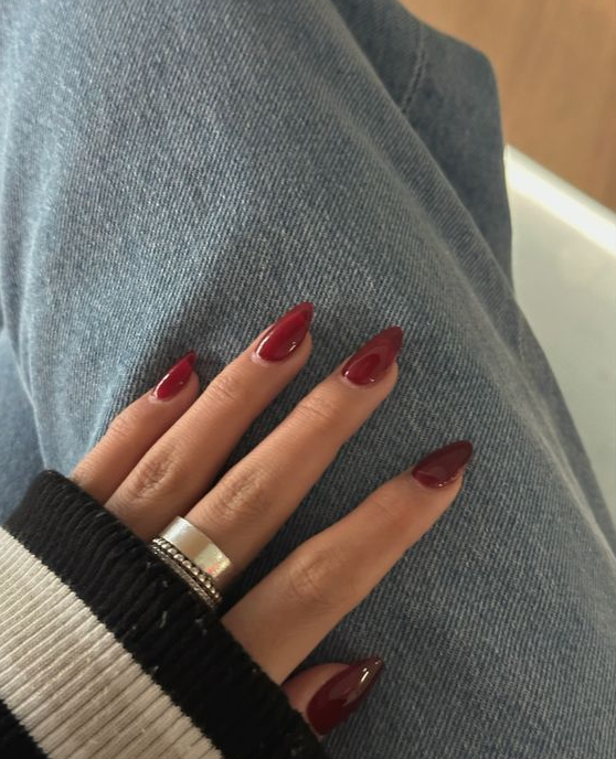 Red Fall Nails - Red nail aesthetic