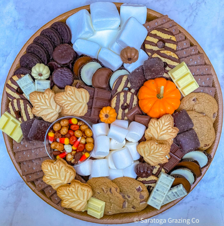 Thanksgiving Charcuterie Boards - Thanksgiving smore’s board