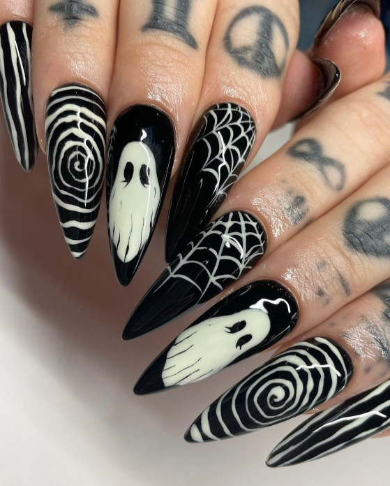 Top Aesthetic Nails Picture