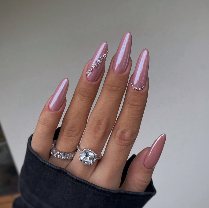 Amazing Winter 2023 Nail Trends