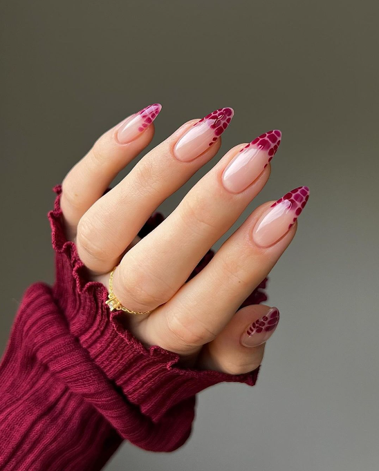 Best Holiday Nails For 2023 Picture