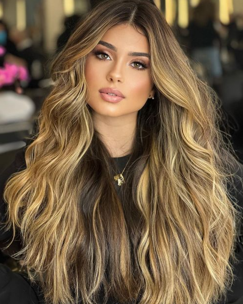 California Brunette Hair   Fabulous Looks With Blonde Highlights On Brown Hair For