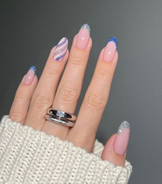 Holiday Nails Winter   Classy Winter Nail Designs & Ideas Everyone Is Wearing 2023