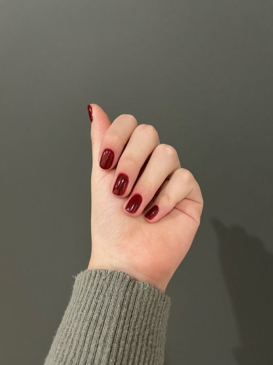 Old Money Nails   Red Nails