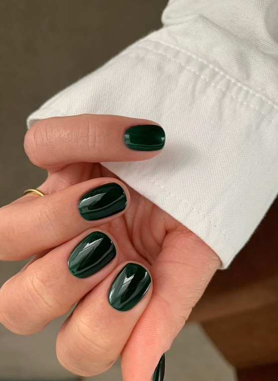 Winter Nail Color   Fall & Winter 2023 Minimalist Nail Art Trends To Copy