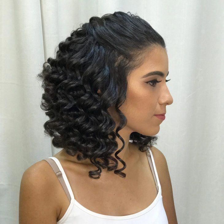 Easy Hairstyles For Fine Curly Hair