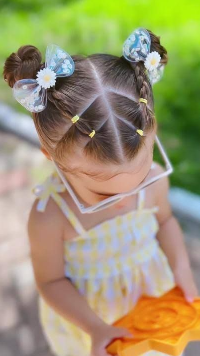 Hair Styles For Kids   Long Hair And Flower Crowns Festival Ready Looks Ideas