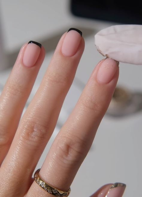 Gorgeous Simple Nails For 2024 Photo