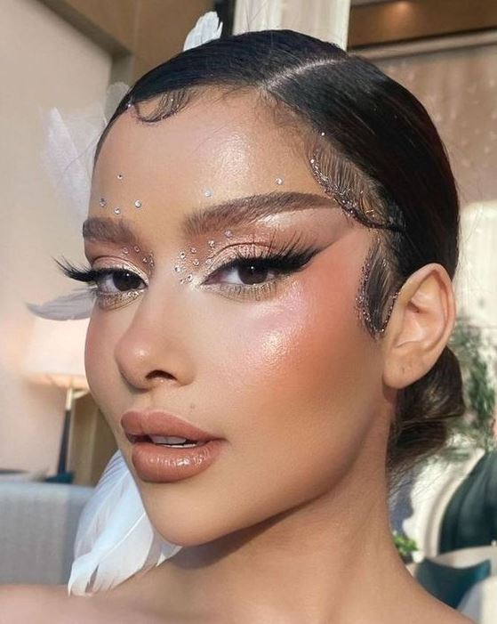 Prom Makeup Looks   Aesthetic Inspirations For Social Media Coachella Makeup Rave Makeup Glamour Makeup Artistry Makeup Rhinestone Makeup Makeup Obsession