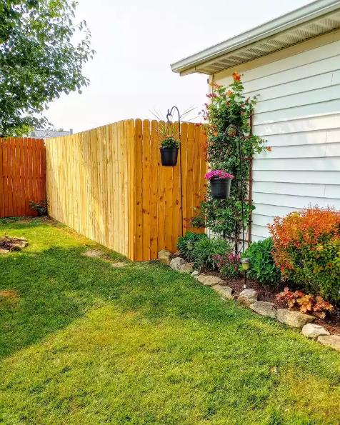 Wood Fence Ideas   Pick A Versatile Style