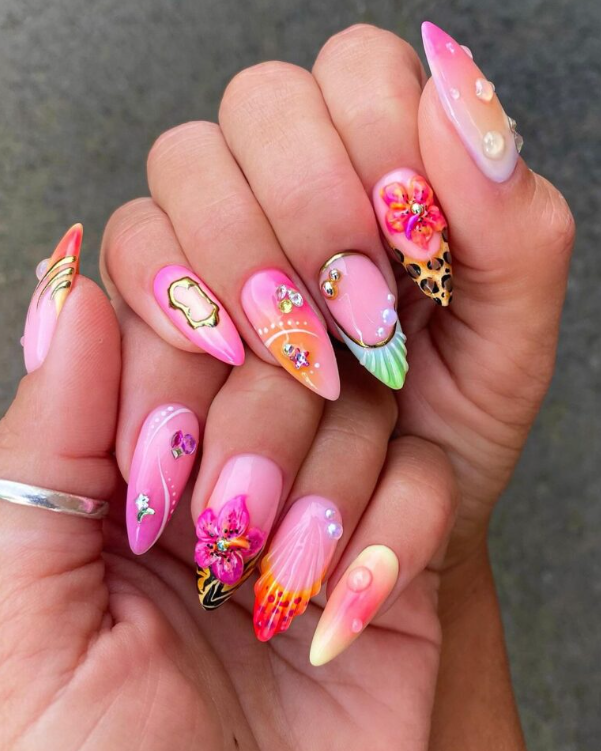 Awesome Hot 2024 Nail Designs Picture